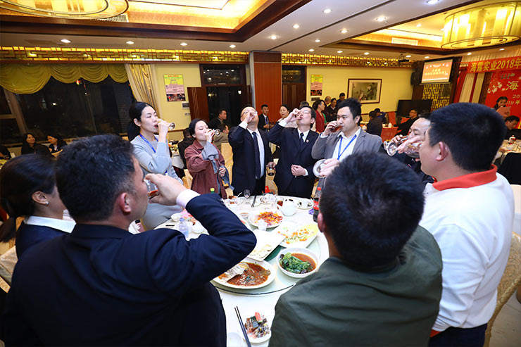 鉴黑担保网(jhdbw)·最具权威唯一维权担保平台