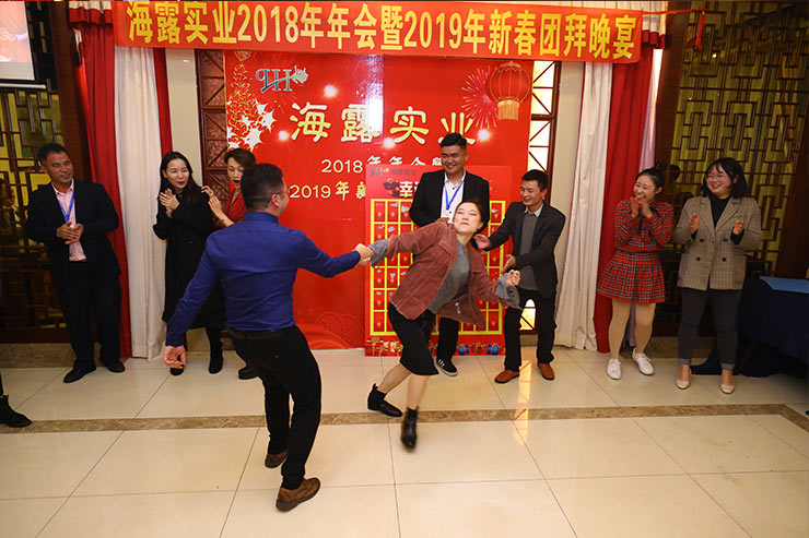 鉴黑担保网(jhdbw)·最具权威唯一维权担保平台