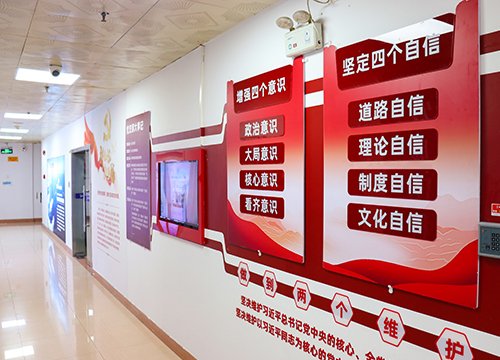 强化标杆引领，推进阵地建设